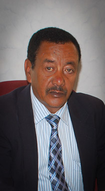 school director of Zagol Academy Addis Ababa, Ethiopia, Elias Lewetegn